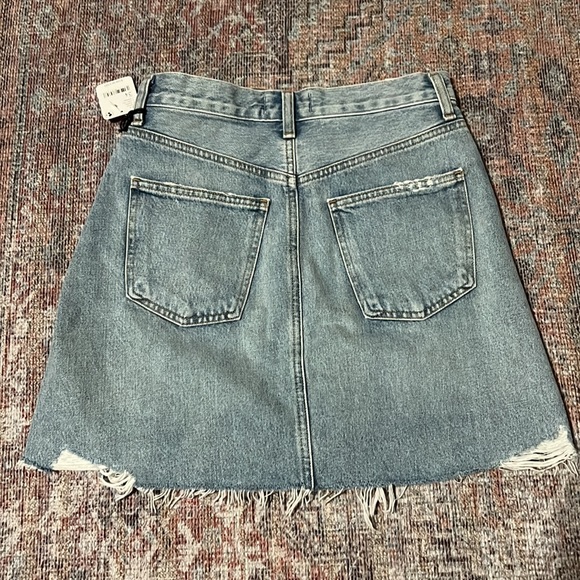 NWT AGOLDE Crisscross denim skirt in symbol size 24 - Picture 5 of 6